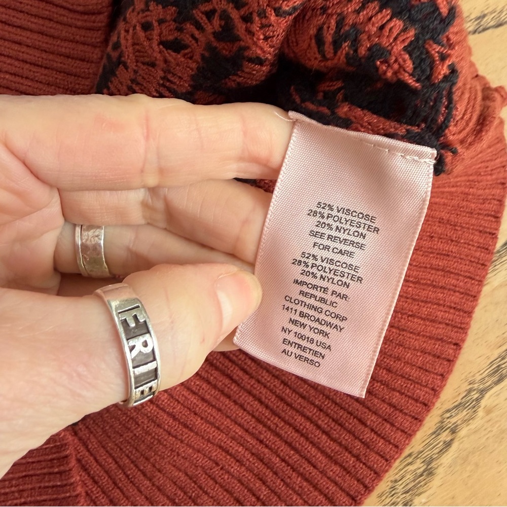 PHILOSOPHY Houndstooth Cardigan Sweater MEDIUM NWT! ($58.00) Terracotta - Picture 8 of 8